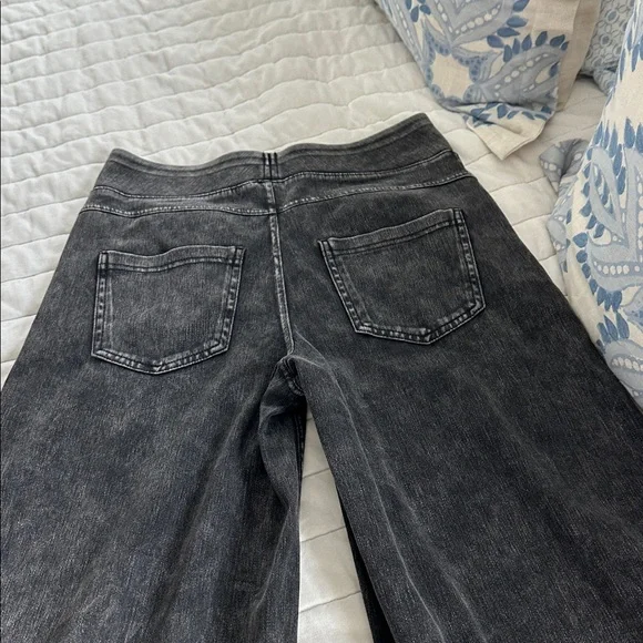 HALARA Charcoal Denim wide leg Jean M Petite - Picture 6 of 8